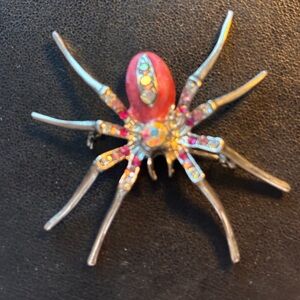 Crystal Spider Enamel w/Rhinestone Silvertone #sheesh #itsgreat